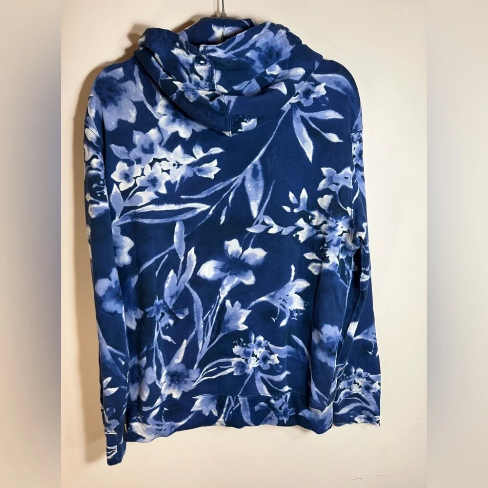 Polo Ralph Lauren Hoodie Blue and White‎ floral size medium can be unisex